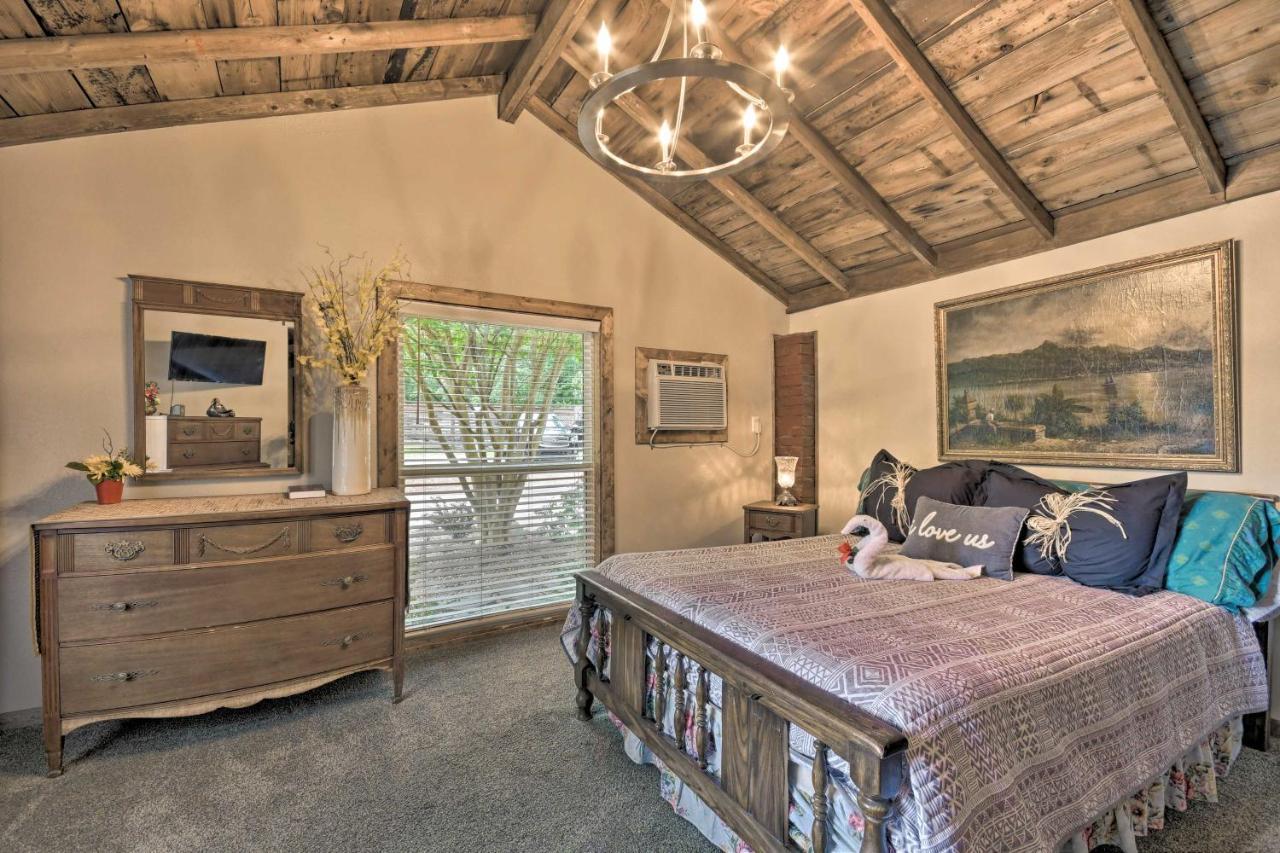 Rustic Chic Home About 1 Mi To Dtwn Hot Springs! Εξωτερικό φωτογραφία